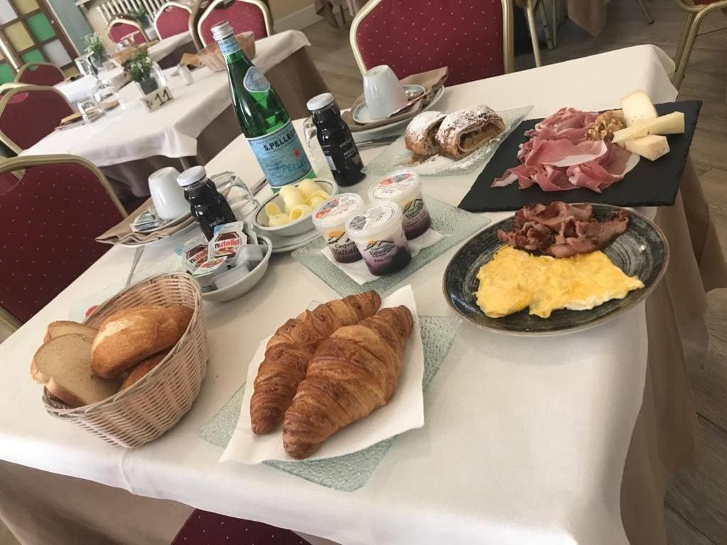 Da Gianni Hotel Zogno Ngoại thất bức ảnh